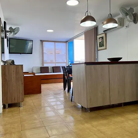Apto Nuevo Conquistador Apartamento